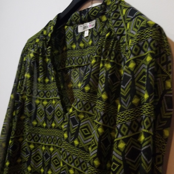 Long pattern blouse - Picture 2 of 3